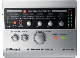 Roland UA-4FX2